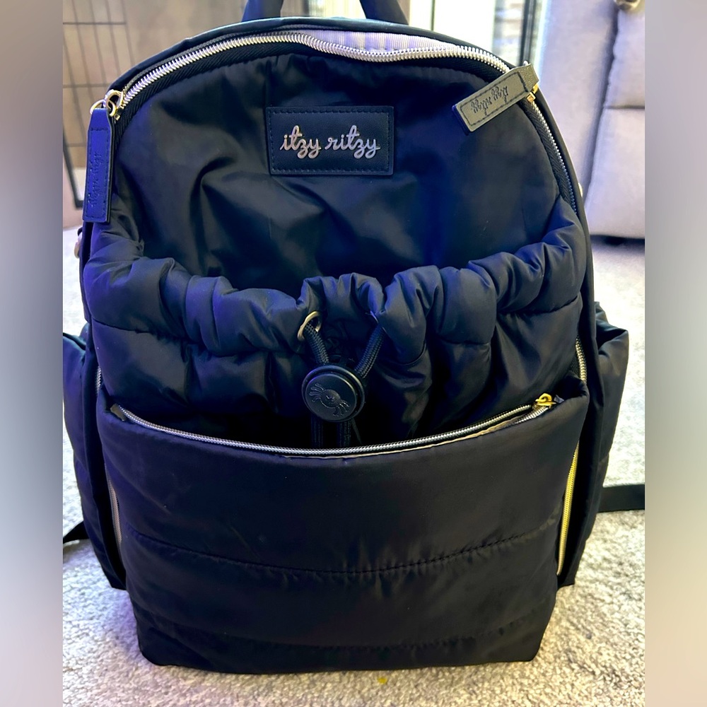 Black Itzy Ritzy Dream Backpackk